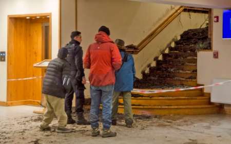 Terrible alud en un hotel de Bariloche: un muerto y huéspedes desaparecidos