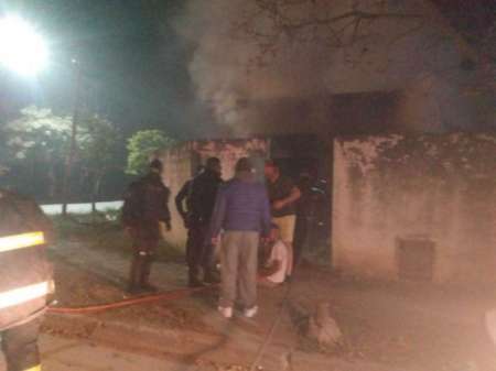El médico fallecido en un incendio en Orán habría sido apuñalado