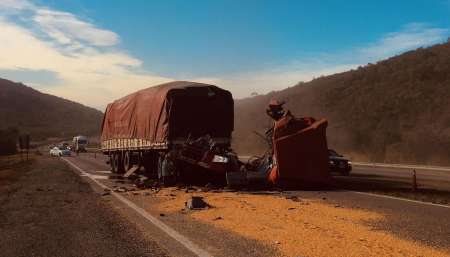 Terrible choque cerca del ex peaje Aunor