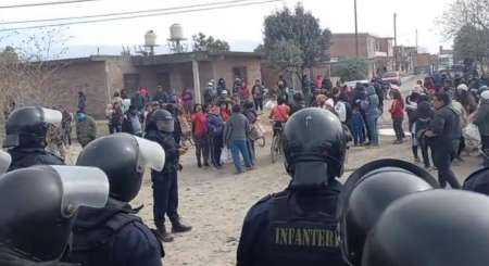 Hay 11 detenidos por la toma de terrenos en Barrio Solidaridad