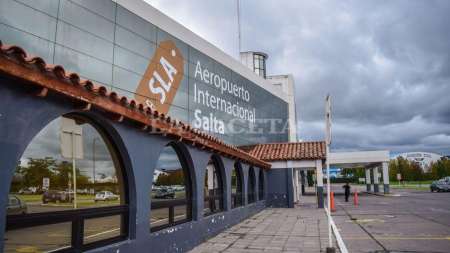 El aeropuerto de Salta ya opera normalmente