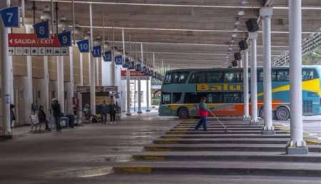 Falsa amenaza de bomba en la Terminal de Salta afectó a cientos de pasajeros