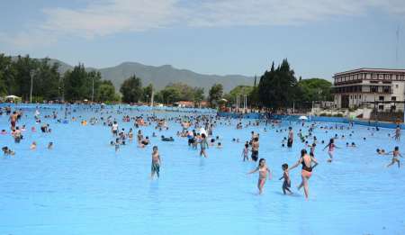 Concejales proponen que los natatorios sean adaptados a personas con discapacidad