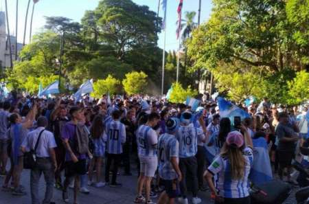 Más de 400 policías custodiarán los puntos de aliento a la Selección Argentina