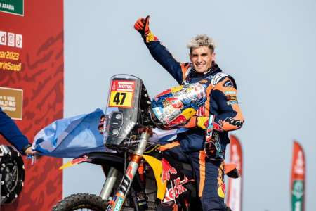 Kevin Benavides se consagró campeón del Rally Dakar en motos
