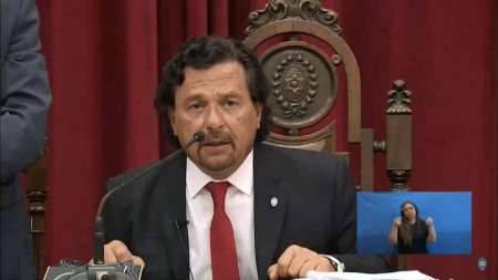 El Gobernador dio el informe de gestión en la apertura de sesiones legislativas