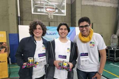 Tres jóvenes salteños representarán a la Argentina en el mundial de robótica en Francia