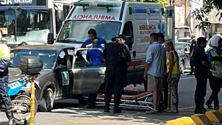 Una mujer dio a luz en plena Avenida Belgrano