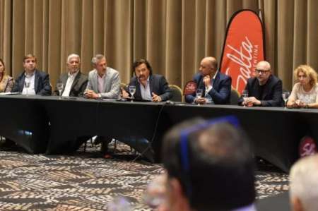 Presentaron una línea de crédito para empresas turísticas salteñas