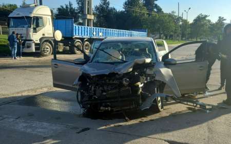Un conductor alcoholizado atropelló a una policía en un control vial y se dio a la fuga