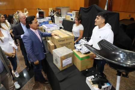 Se entregaron insumos y herramientas a 112 emprendimientos salteños