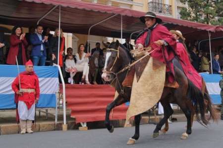 La Ciudad de Salta celebró ayer el aniversario de su fundación