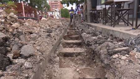 Encontraron durmientes en la calle Balcarce