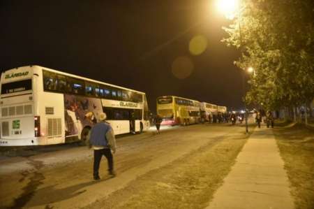 Hinchas de Rosario Central que venían a Salta fueron detenidos en Tucumán