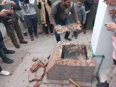 Abrieron una cápsula del tiempo con mensajes del siglo pasado en Córdoba