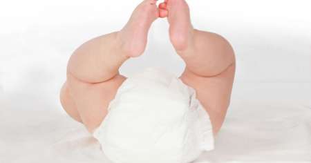 Nacieron las primeras dos bebés concebidas por un robot