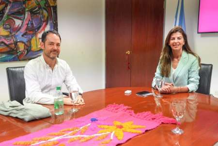 Emiliano Durand y Bettina Romero se reunieron en el Centro Cívico Municipal