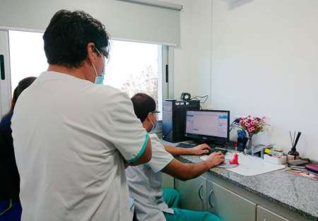 Más del 60% de las áreas operativas ya usan el sistema de Historia Clínica Digital