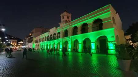 Se iluminó el Cabildo de verde por el Día Nacional de la Donación de Órganos