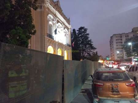 La Legislatura amaneció vallada por el tratamiento de la “ley anti piquetes”