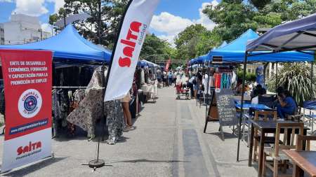 Este fin de semana se hará una nueva feria de emprendedores en el Paseo de los Poetas