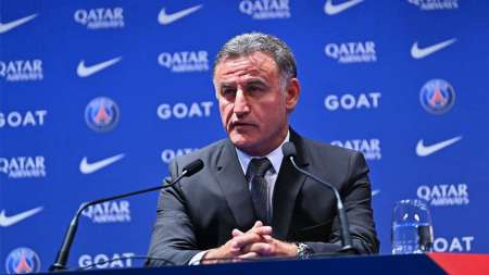 Escándalo en el PSG: el DT y su hijo quedaron bajo custodia policial por sospechas de discriminación