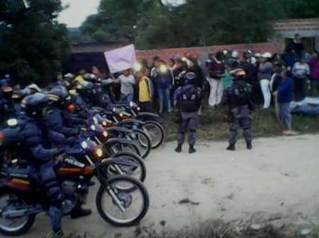 Salvador Mazza: usurpaban los lotes del intendente y fueron desalojados por la Policía