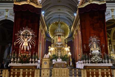 El próximo 22 de julio entronizarán las imágenes del Señor y la Virgen del Milagro