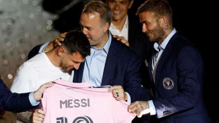 El multimillonario que convenció a Messi para que eligiera la MLS en vez de Arabia Saudita