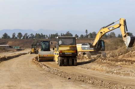 Avanza la construcción de la nueva vía de circulación entre barrio Grand Bourg y Circunvalación Oeste