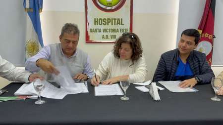 Carla Vizzotti y Federico Mangione entregaron alimentos terapéuticos para niños con riesgo nutricional en Santa Victoria Este