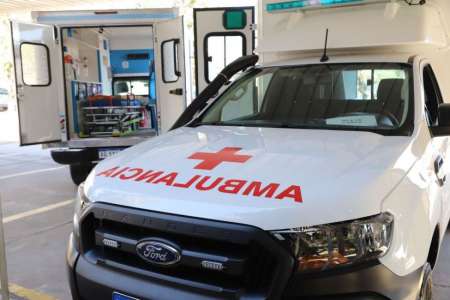 Se entregaron 3 nuevas ambulancias a Iruya, Los Toldos e Isla de Cañas