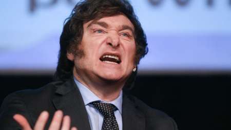 Javier Milei propuso privatizar el Conicet: “¿Qué han generado los científicos?”