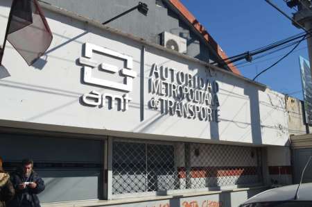 La AMT denunció penalmente a UBER en la Justicia