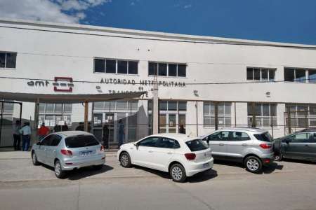 La AMT continúa secuestrando vehículos que trabajan con Uber