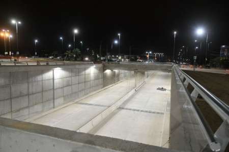 Hoy quedará habilitado el tránsito en el paso bajo nivel y la rotonda de acceso al Grand Bourg