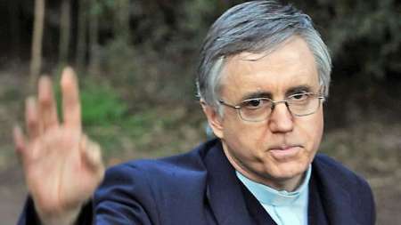 El padre Grassi solicitó la libertad condicional al cumplir la mitad de su condena