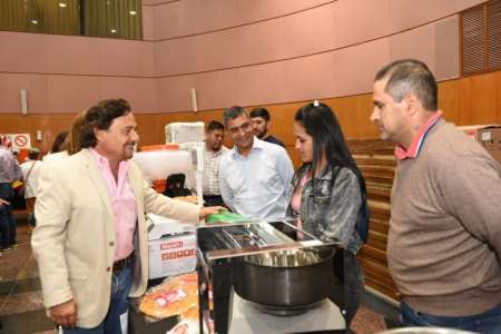 Se entregaron máquinas y herramientas a más de 150 emprendedores salteños