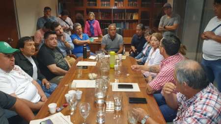 La Municipalidad de Salta recibió las propuestas de paritarias de los gremios