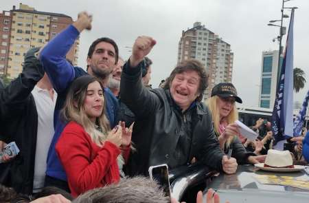 Javier Milei llega hoy a Salta y habrá una caravana