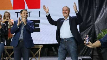 Schiaretti cerró la campaña en Córdoba y se prepara para el domingo