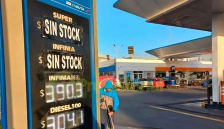 El Gobierno y las petroleras esperan normalizar el abastecimiento de combustible en las próximas 48 horas