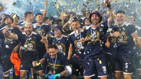 Independiente Rivadavia le ganó a Almirante Brown y ascendió a primera división