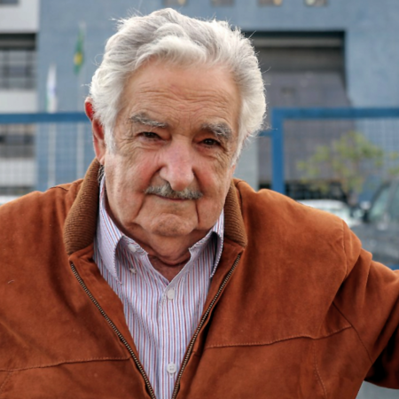 José ‘Pepe’ Mujica: “Si pudiera votar, votaría por Massa con las dos manos”
