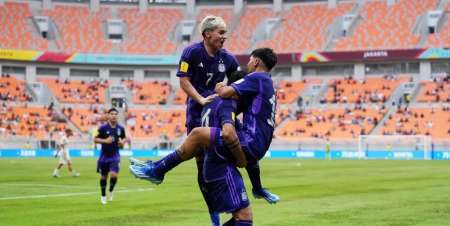 Argentina goleó 4-0 a Polonia y se clasificó a los octavos de final del Mundial Sub-17