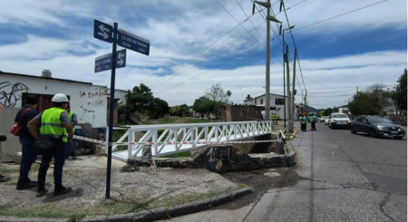 Nueva pasarela peatonal sobre el canal Juan XXIII