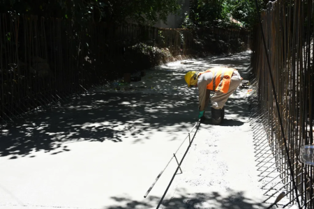 Revestimiento del canal Tinkunaku avanza un 60%