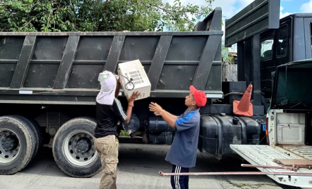 Descacharrado en B° Islas Malvinas y San Silvestre