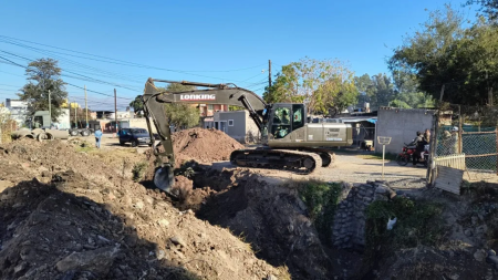 Ejecutan la apertura del canal Francia