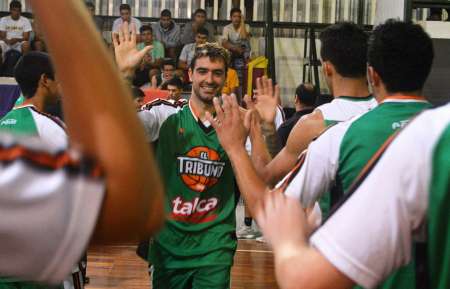 El Tribuno y Avellaneda inician los octavos de final en Salta